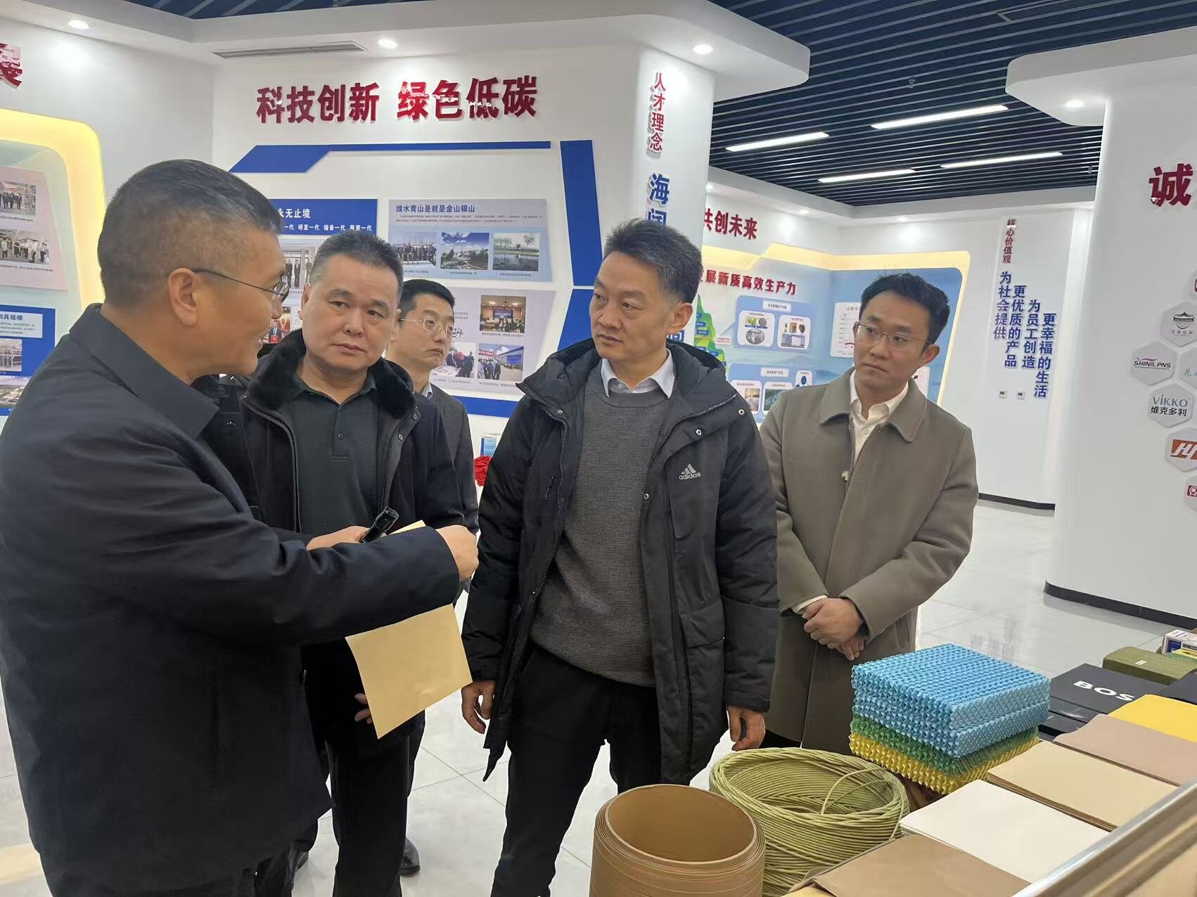 02f9a7f1b171f043e07156859d4b076b.jpg 02f9a7f1b171f043e07156859d4b076b.jpg